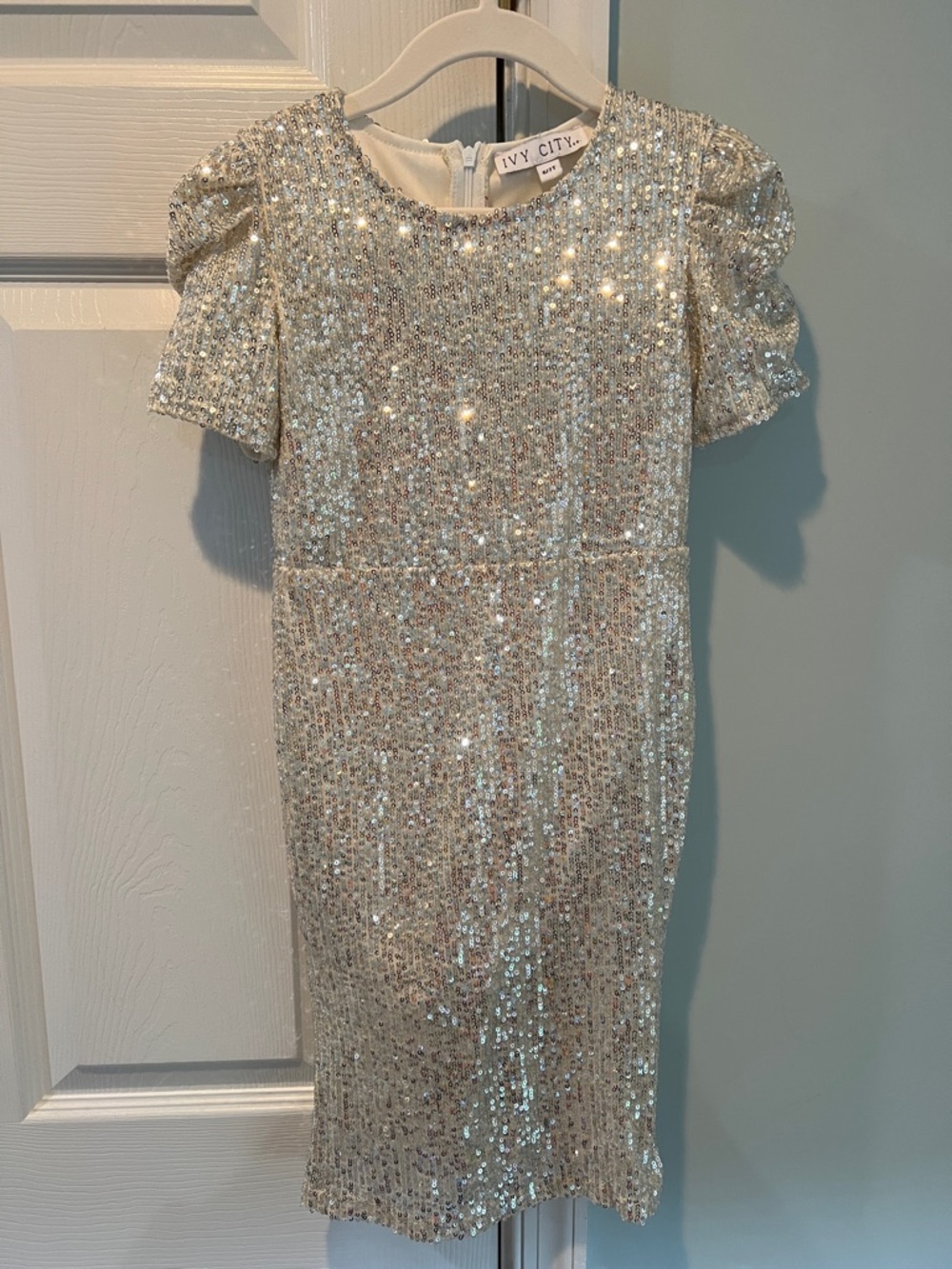 Ivy City Co Girls' Sequin Dress in Gold